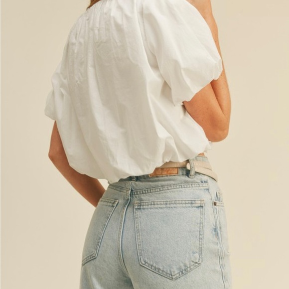 Tops - White bubble blouse new